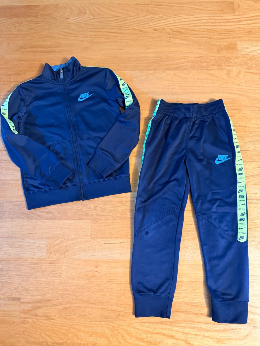 Nike Kids Navy Blue Track Suit, 2 pcs, Size 6